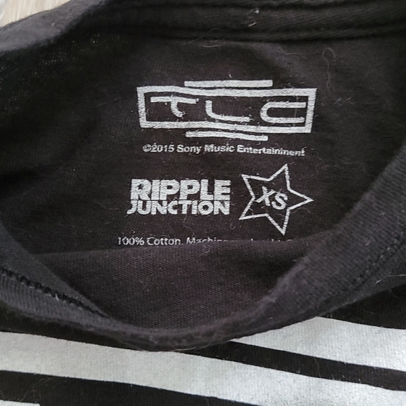 TLC Classic Rapper T-shirt - Picture 2 of 3